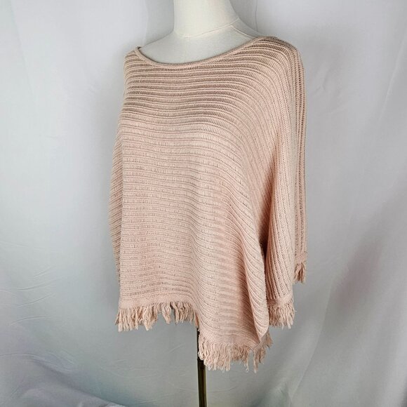 Anthropologie Akemi + Kin Frenchie Fringed Poncho Sweater Pink Sz Medium - Picture 6 of 12